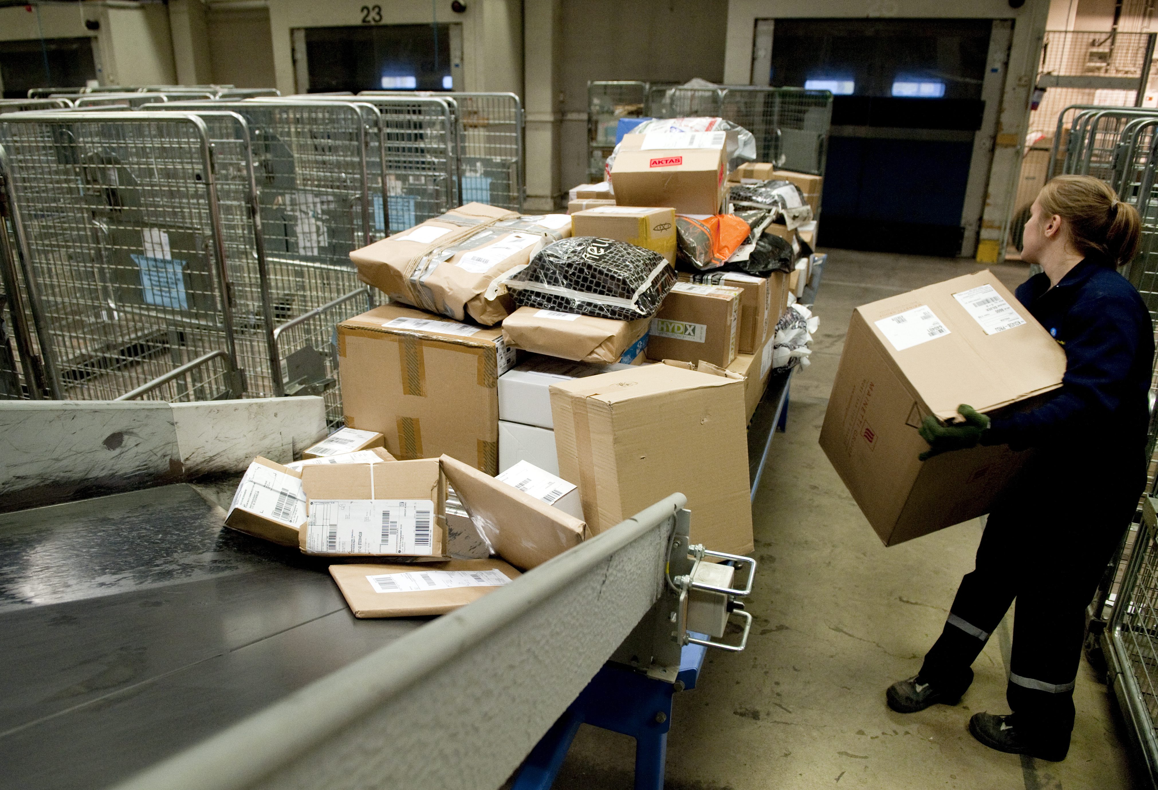 Posten's package management set a new record. 702,000 parcels went through the PostNord messaging terminals for one day.