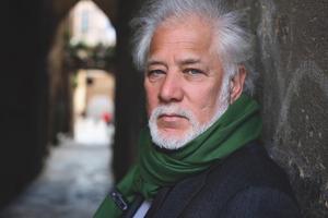 The Canadian Sinhalese writer Michael Ondaatje is updated with the book 