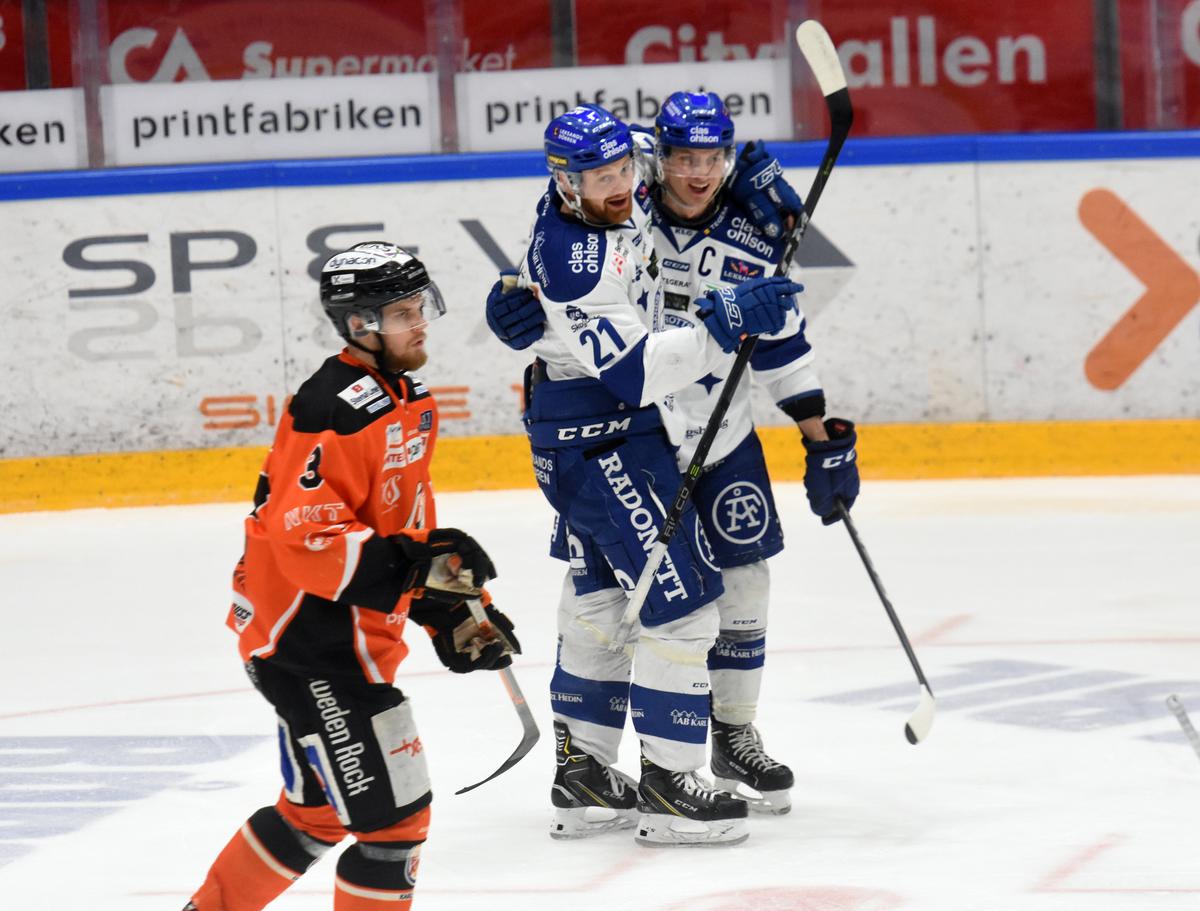Leksands IF: 
    Vände galet drama i Karlskrona – nu har Leksand playoff-ödet i egna händer
  