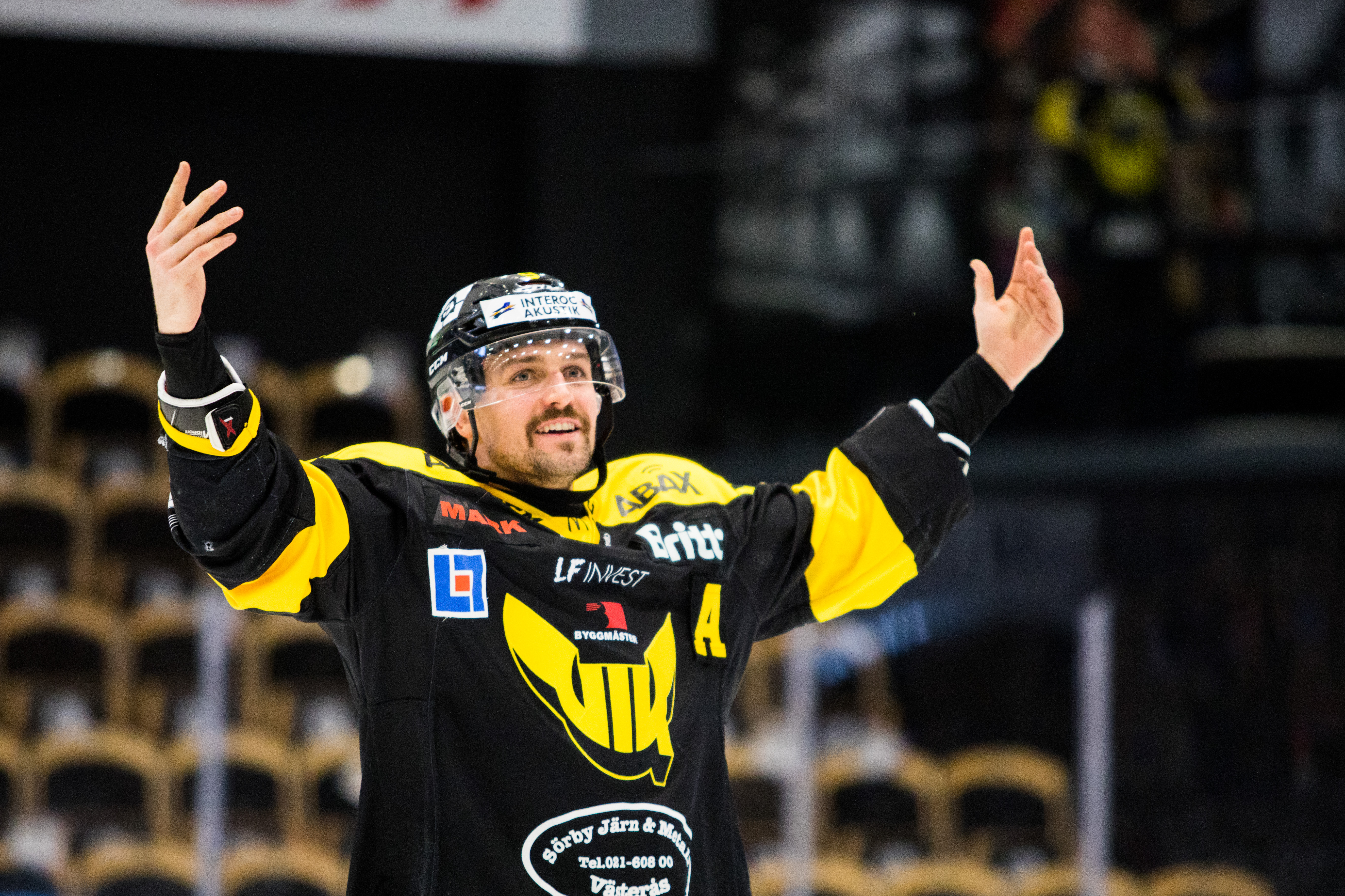 Mikael Frycklund shouted after the 3-2 win over Leksand in front of the general public. Photo: Tobias Sterner / BILDBYR N 