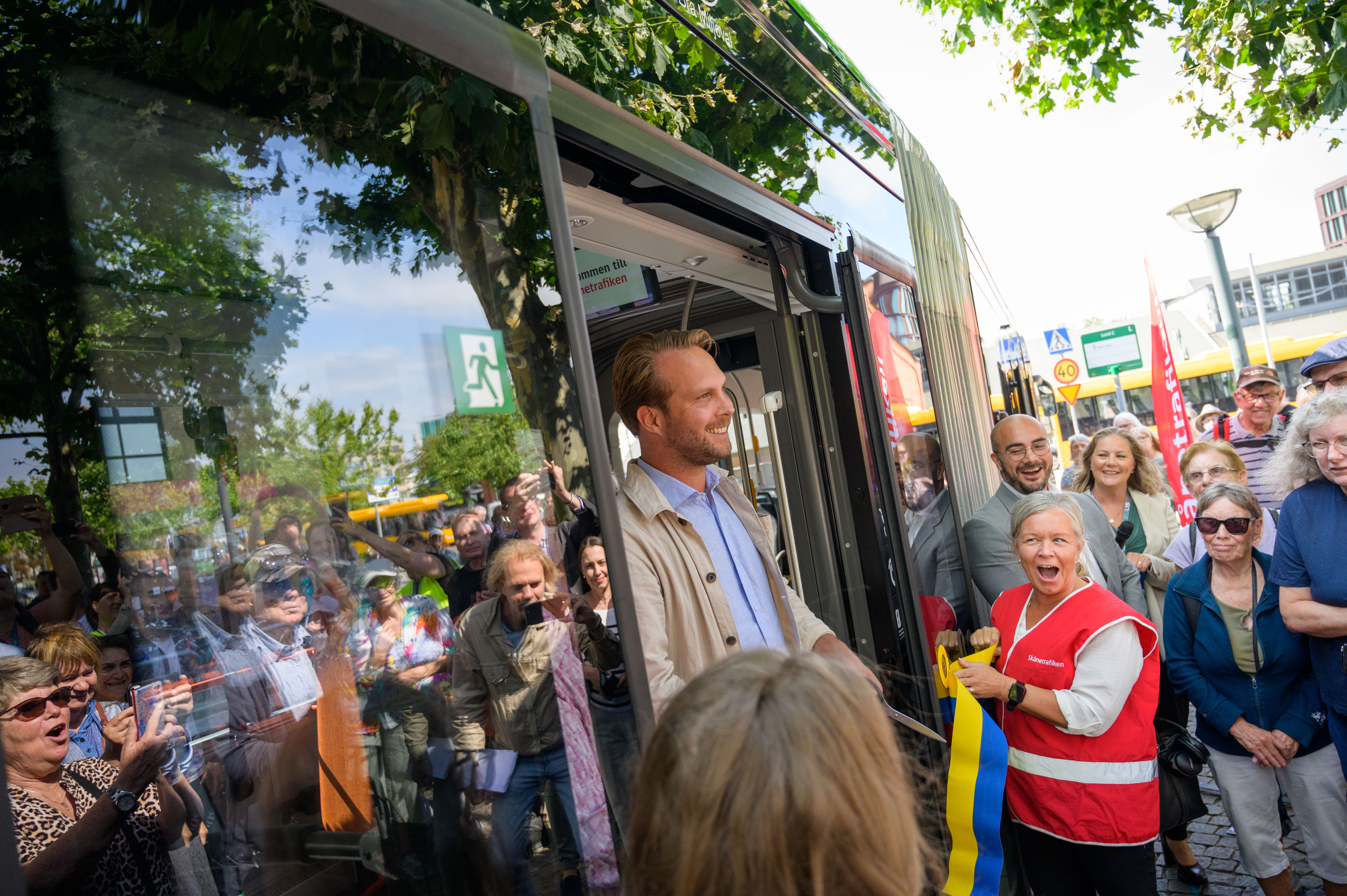 Stort Tryck När Nya Stadsbussarna Invigdes – Sydsvenskan