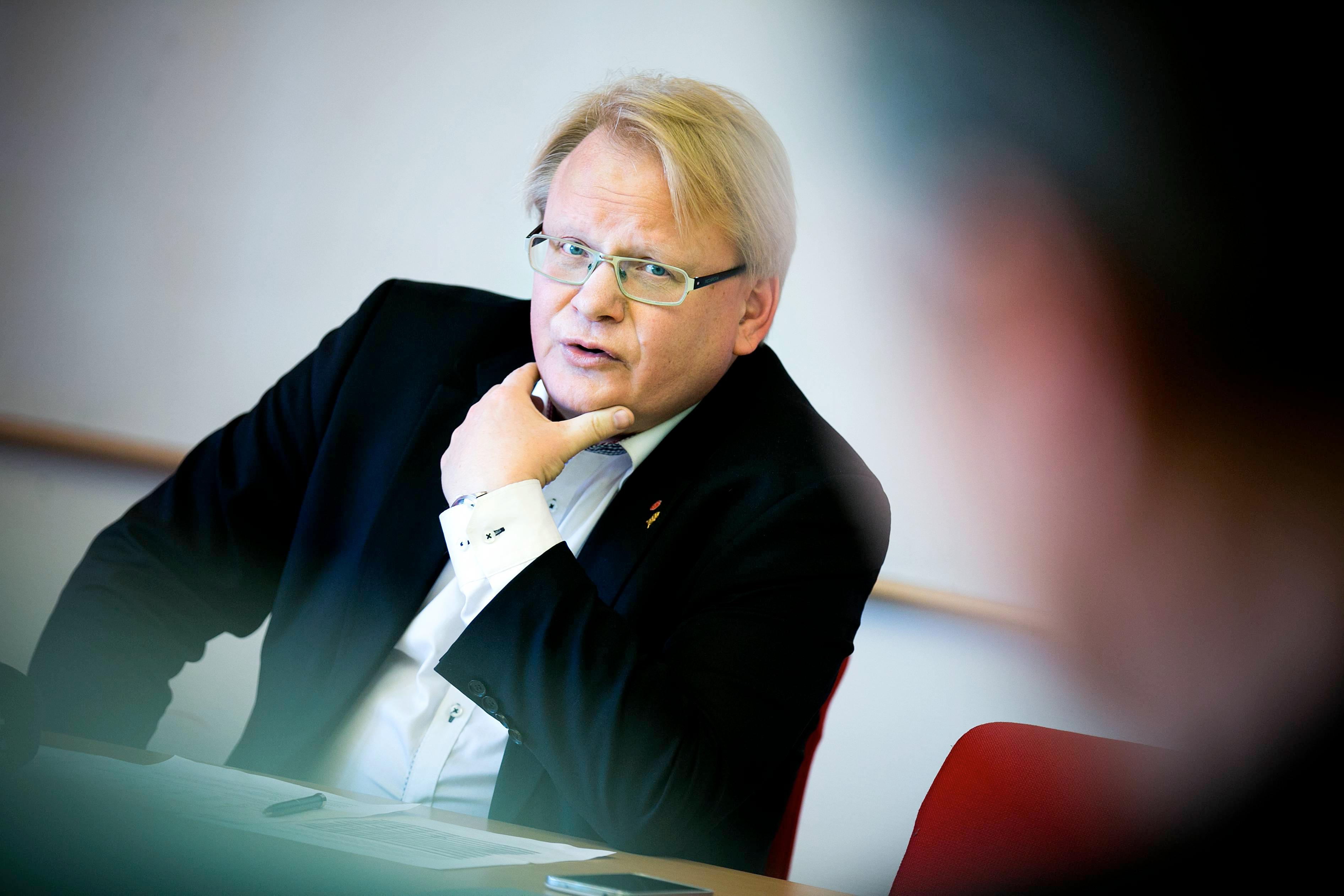 Hultqvist Utesluter Inte Nyval – ”Det är Tyvärr Konsekvensen Om Vi Inte ...