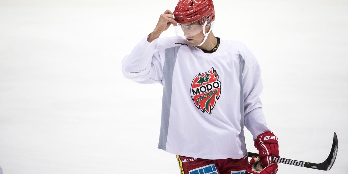 Modo: 
    Tobias Viklund om att vara tillbaka i Modo Hockey: 