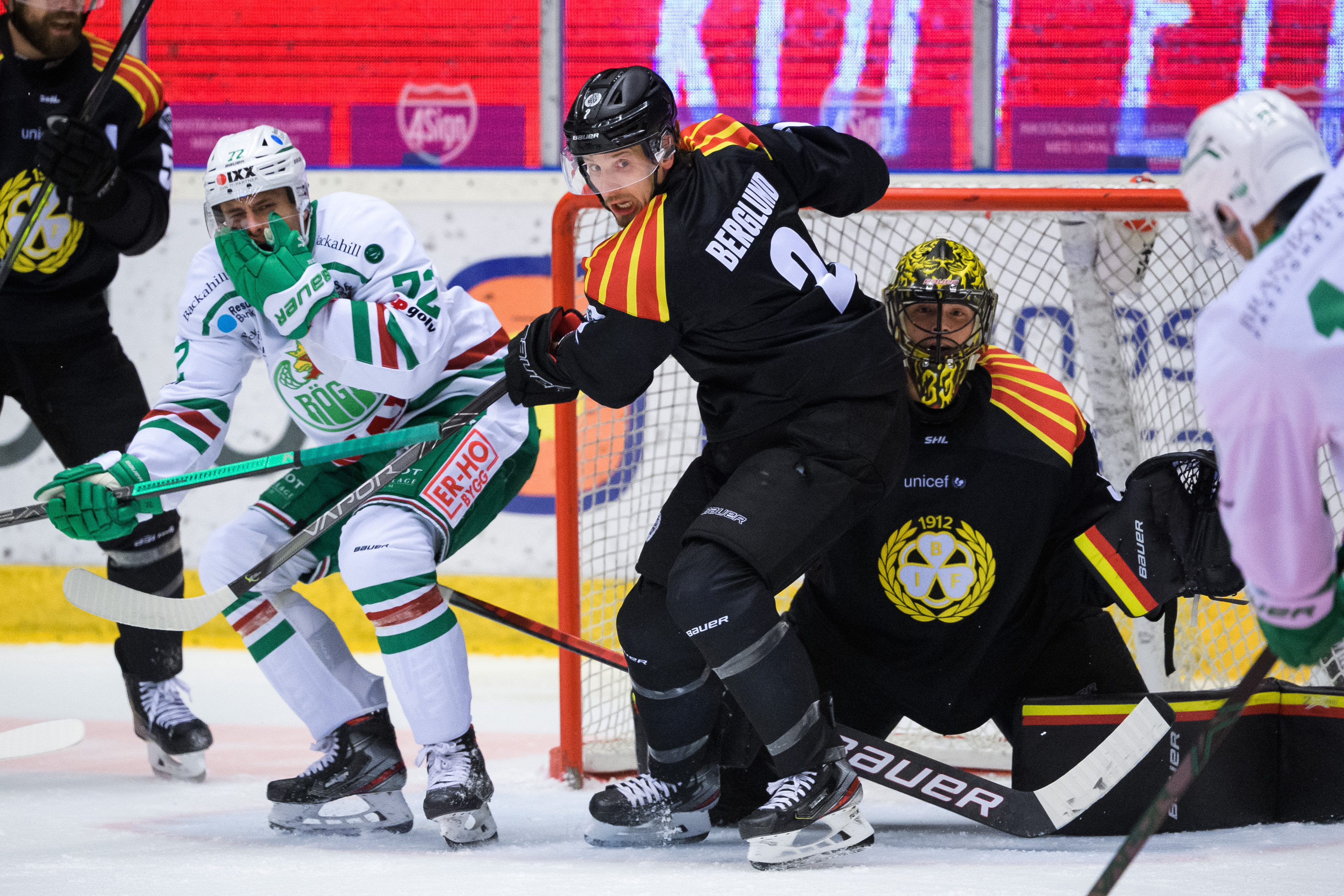 Han Har Hjalpt Brynas Bli Boxplayspecialister Men Nu Ryter Berglund Till Vi Maste Sluta