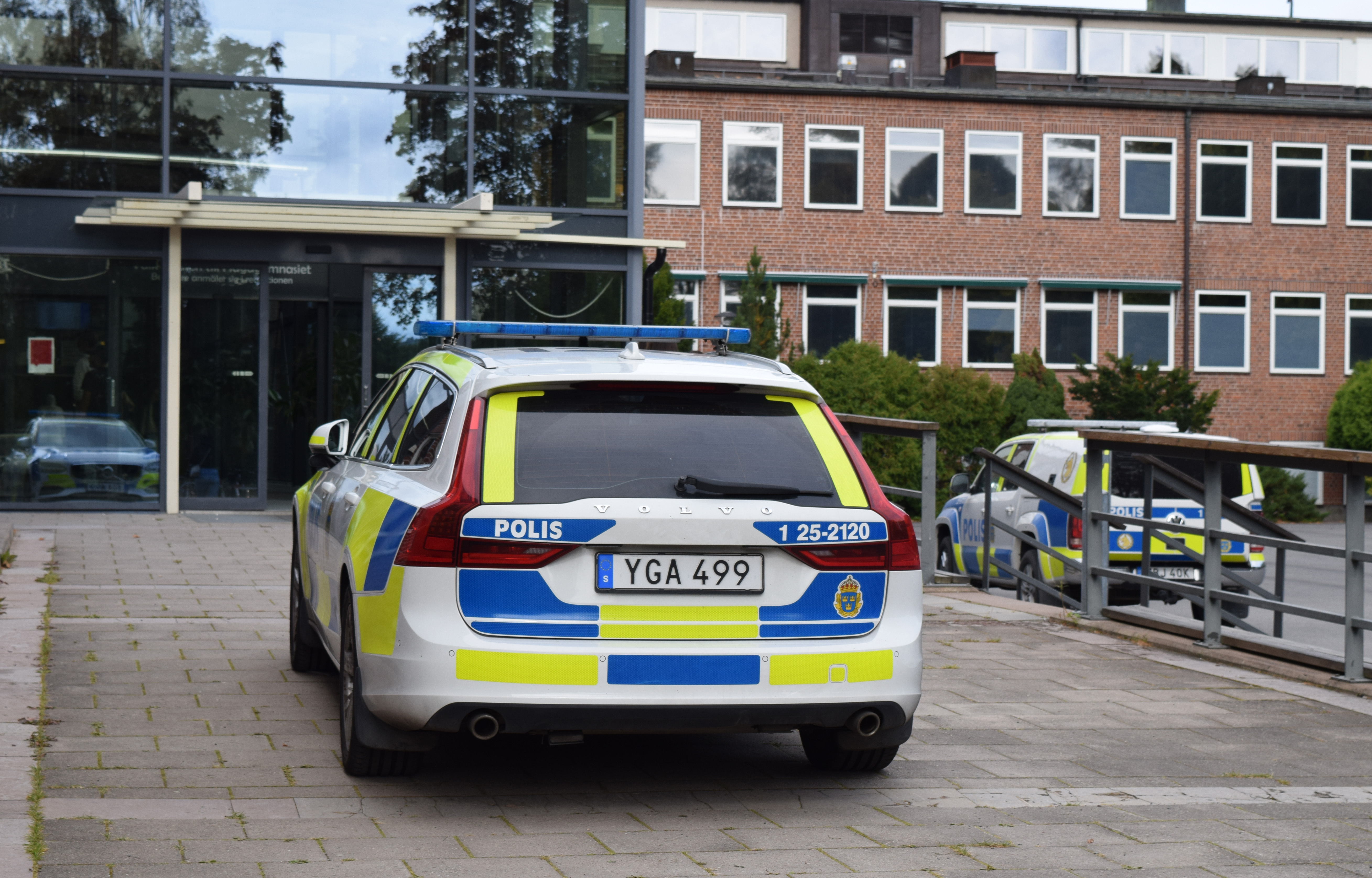 Polisen Larmad Till Bråk På Skola ”två Grupperingar Som Råkat I Luven På Varandra” Falu Kuriren 