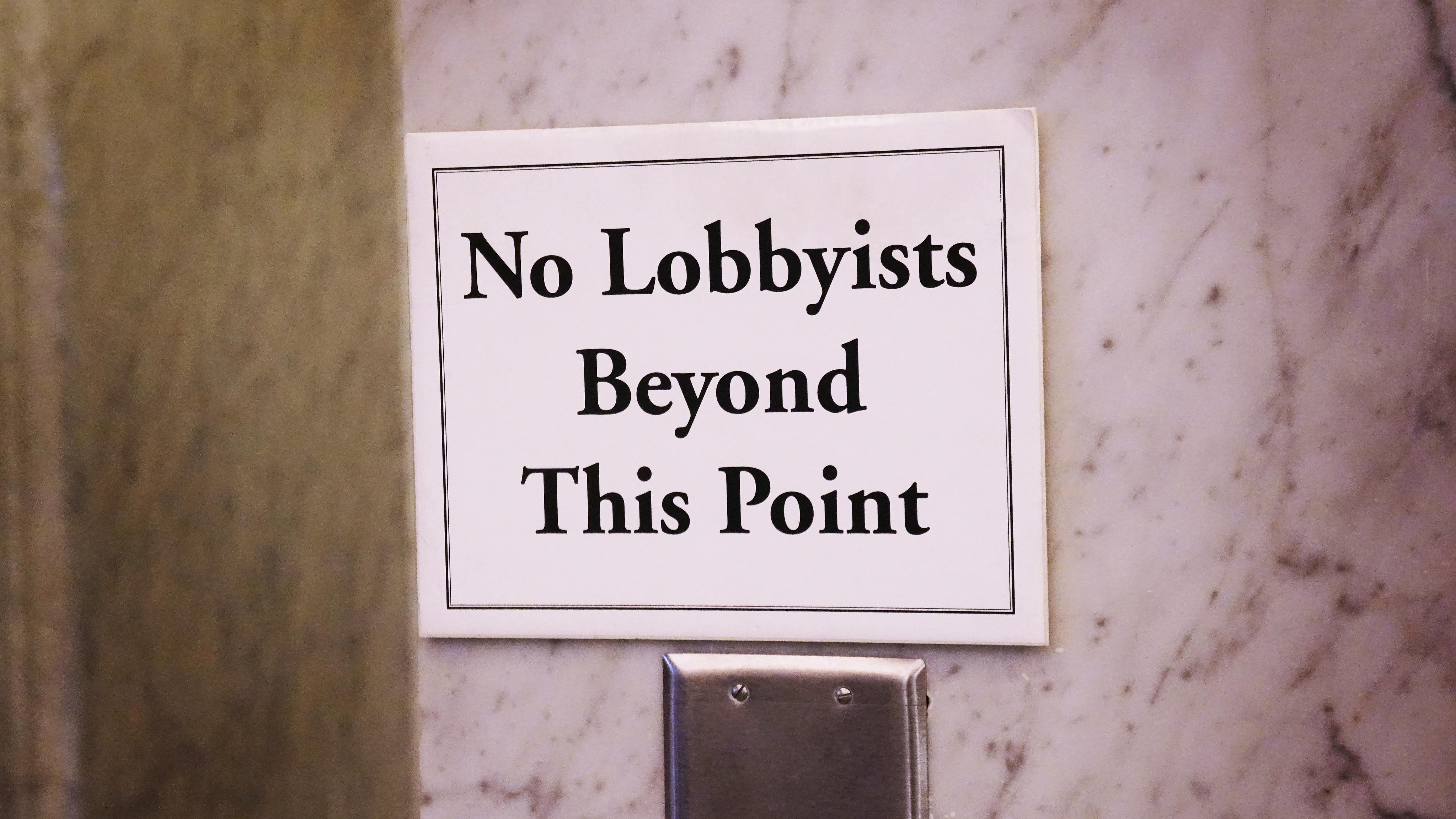 Så ställer sig politikerna till ett lobbyregister