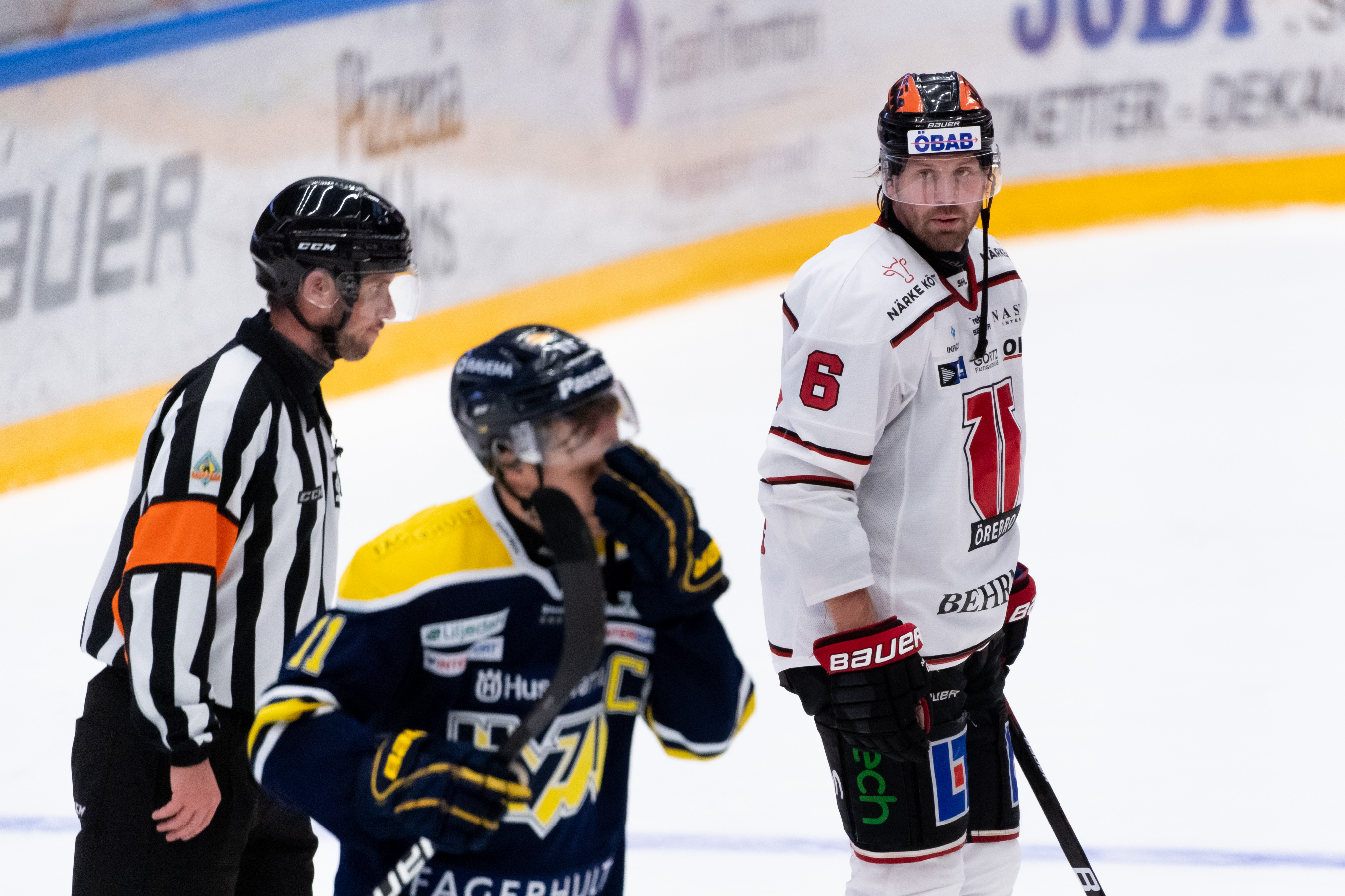 Byter Malvakt Sa Staller Orebro Och Hv71 Upp I Eftermiddag