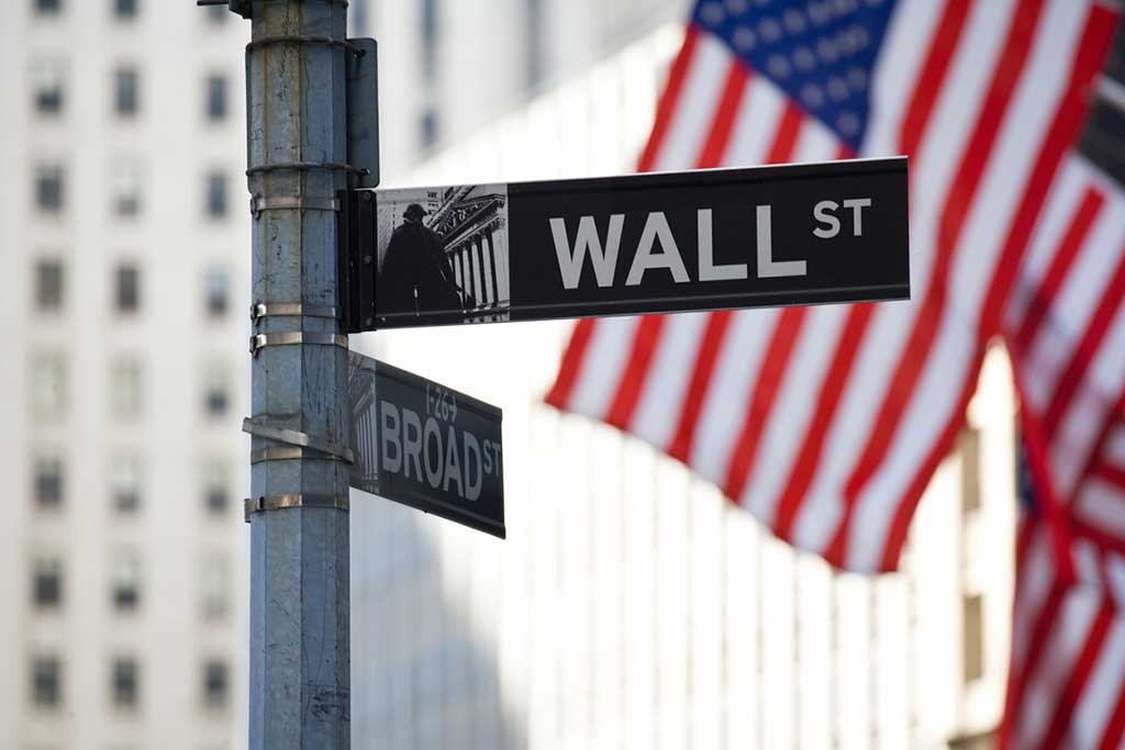 Wall Street surnet på privat virksomhet
