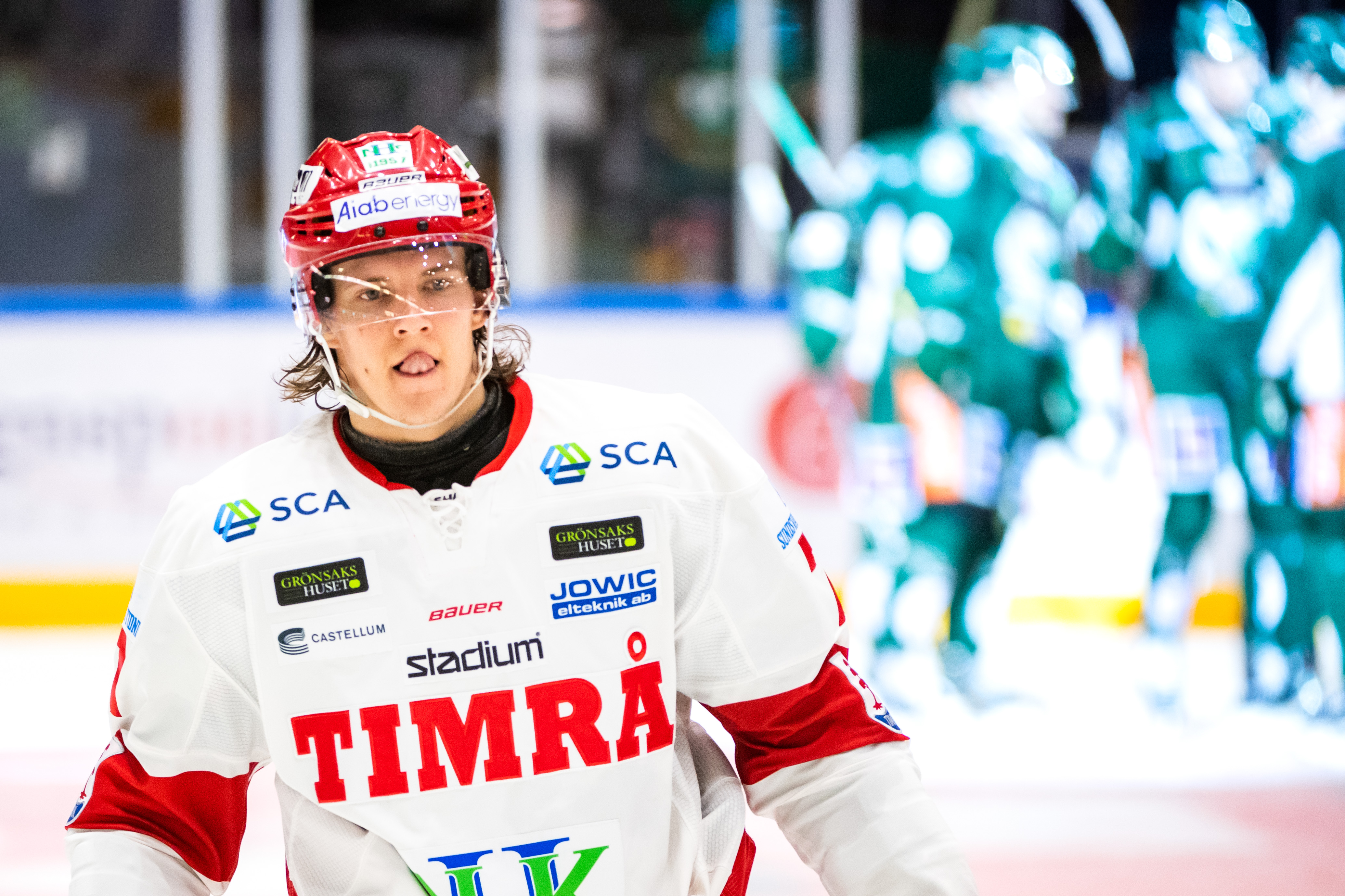 While Färjestad celebrated a well-deserved victory, Timrå will have to wait before winning points. Photo: Fredrik Karlsson (Bildbyrån).