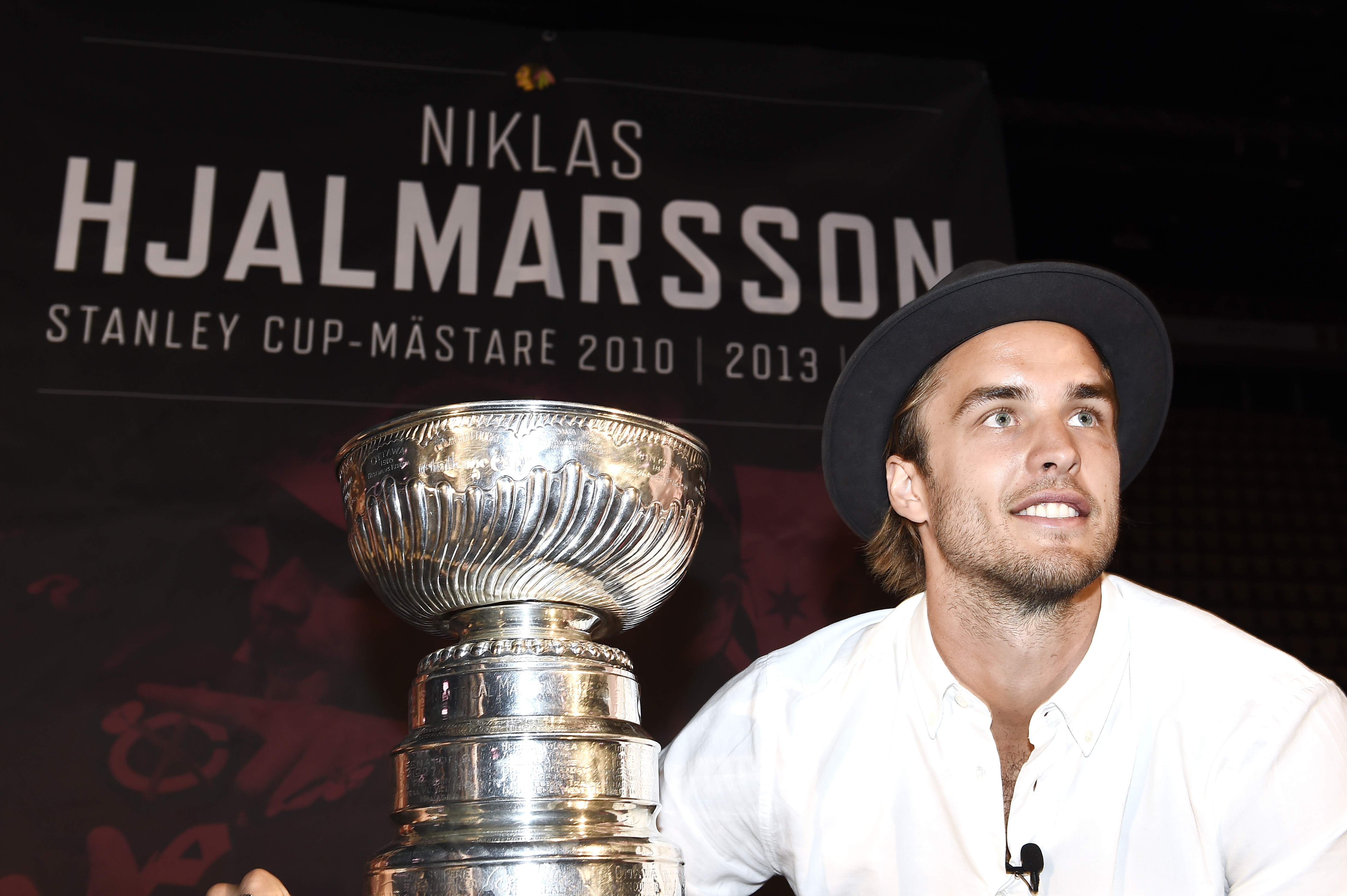 Neutral Zone: Fêting Niklas Hjalmarsson upon his retirement, plus